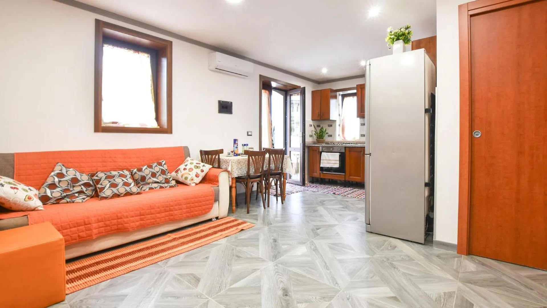 Nice Apartment In Mascali With Wifi 0*,  Italien