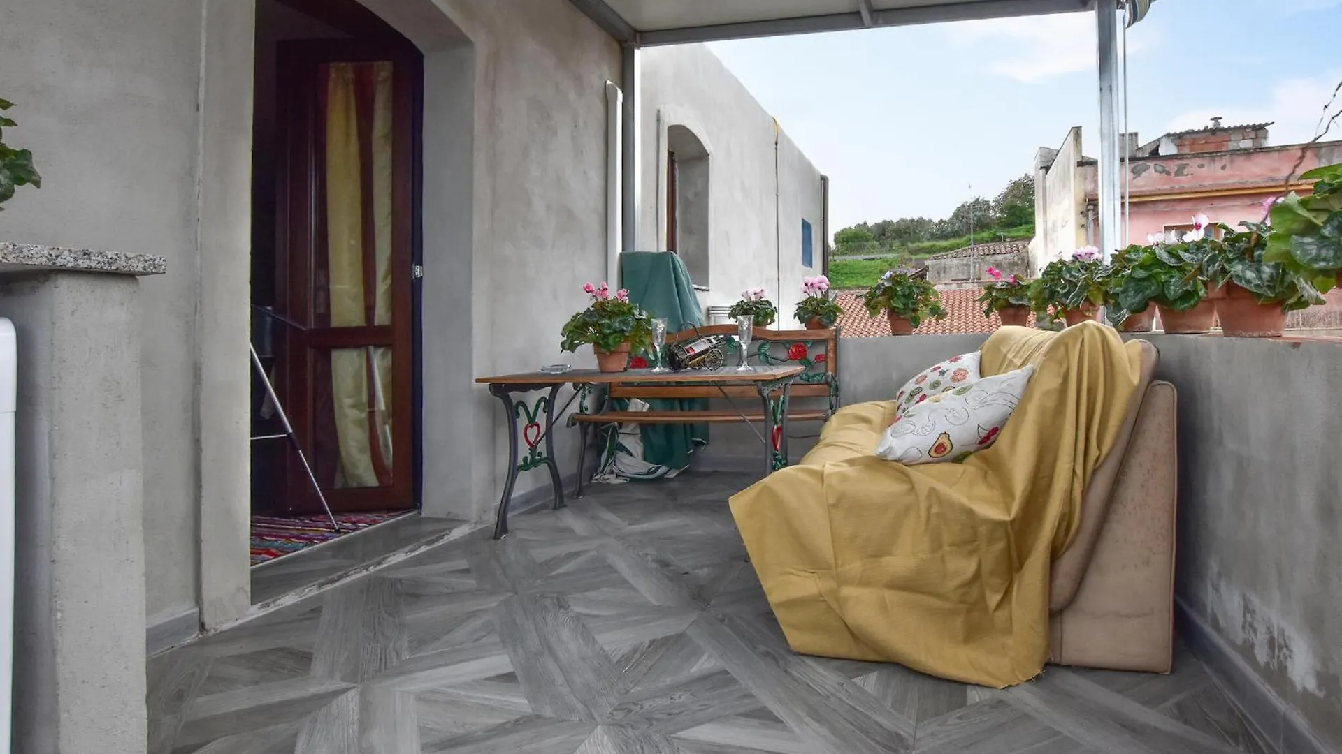 Nice Apartment In Mascali With Wifi 0*,